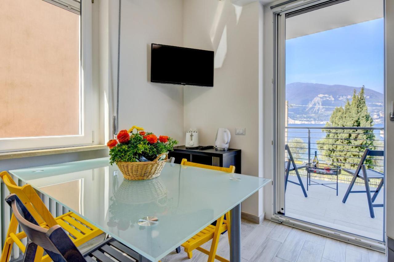 Studio Baldo - Brenzone Holiday Apartments Εξωτερικό φωτογραφία